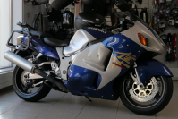 Suzuki GSX1300 Hayabusa (4).JPG